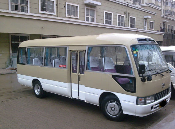 中巴租賃車(chē)型